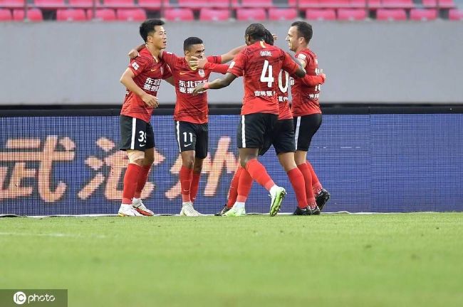 《速度与激情9》单日票房694万，《寂静之地2》单日票房481万，走势平稳，位列日榜第二 《奋斗吧中华儿女》首日上榜 “库伊拉”排名上升 2021-06-08 6月7日，全国院线总票房报收3915万。