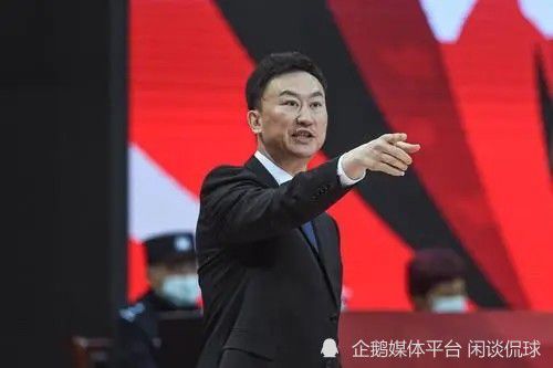 为了电影上映开始做很多宣传，进校园、跑厅……有点像很多年前宣传专辑时的歌友会，更小的场，更近的距离，更直接的震撼。
