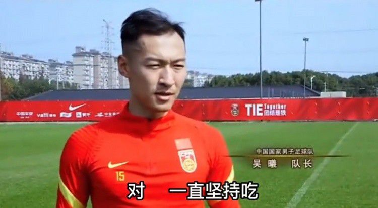 因为它可以让你在不断变化的生活当中，有一个好的心情，能让你从另外的角度去看世界。
