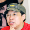 周迅助推青年摄影师 展现多面时尚魅 裘德·洛希望继续拍《神奇动物》：会一直等待 大片推荐 >> 动作 悬崖之上 8.2 暗藏汹涌谍战传奇 剧情 山河披锦绣 7.5 退耕还林脱贫致富 历史 大决战之淮海 9.0 抗战经典淮海战役 大决战之辽沈 改变历史史诗战略 剧情 免费 6.7 当代青年创业故事 爱情 漂亮的女邻居 7.5 三男子倾心一村姑 | | | | | | 电影频道节目中心官方网站 意见反馈 手机浏览精彩资讯 返回顶部 | (1/5) 拉米·马雷克、艾玛·科林分手！