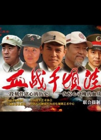 假期中连续播报、评介春节档影片的两档王牌栏目——《中国电影报道》与《今日影评》持续发力，面向院线与观众深度调研春节档成功背后的动因，邀请专家学者积极点评春节档电影市场与创作亮点。